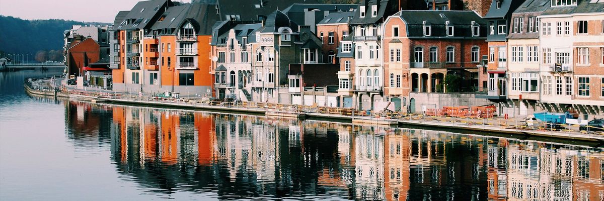 A city on a lake in Belgium
