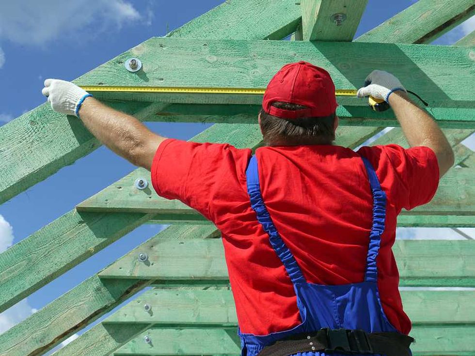 Dutch pesticide buffer rules stall construction of tens of thousands of homes
