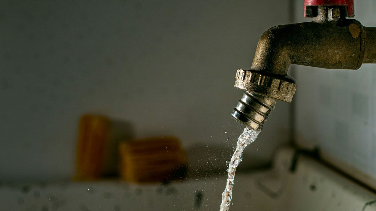 a faucet running water