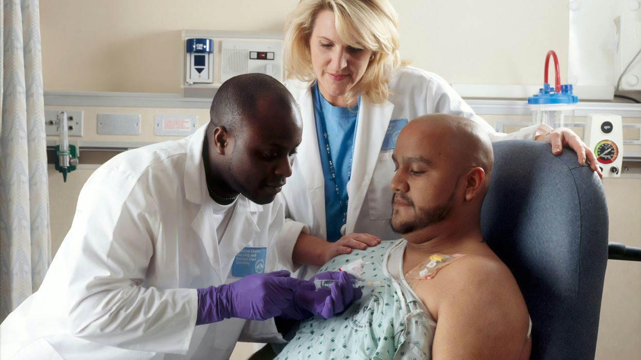 Air pollution a factor in spiking cancer cases, report says