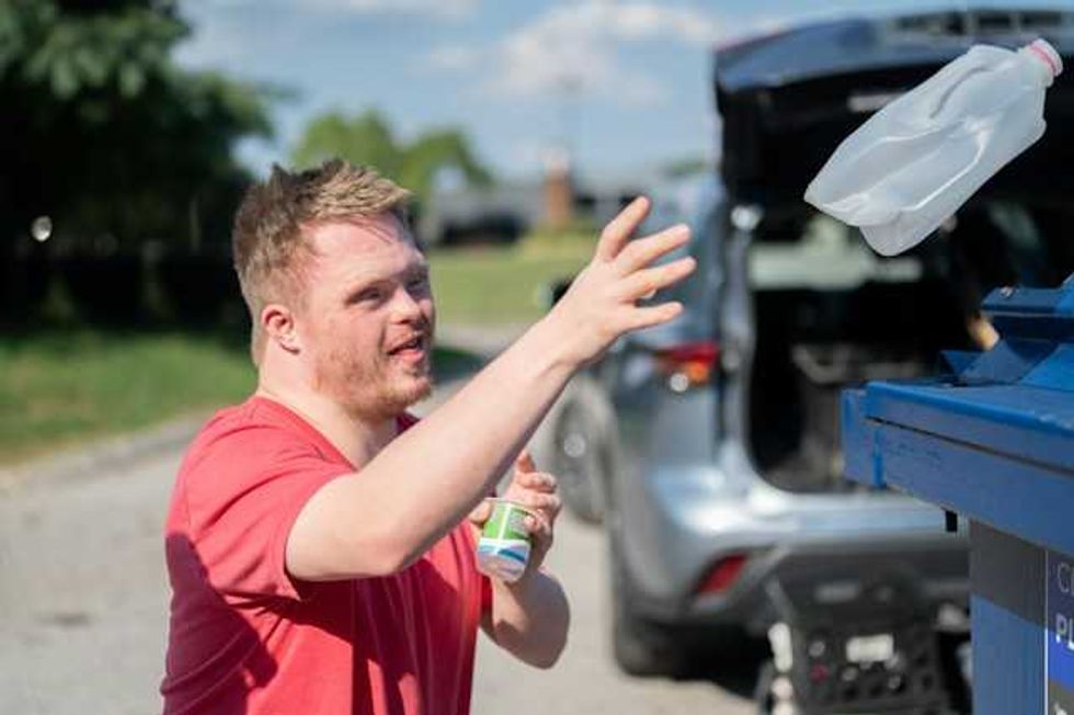 Tennessee enacts legislation to expand market for plastic recycling