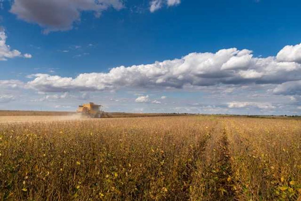 Can climate change help farmers on the Prairies?