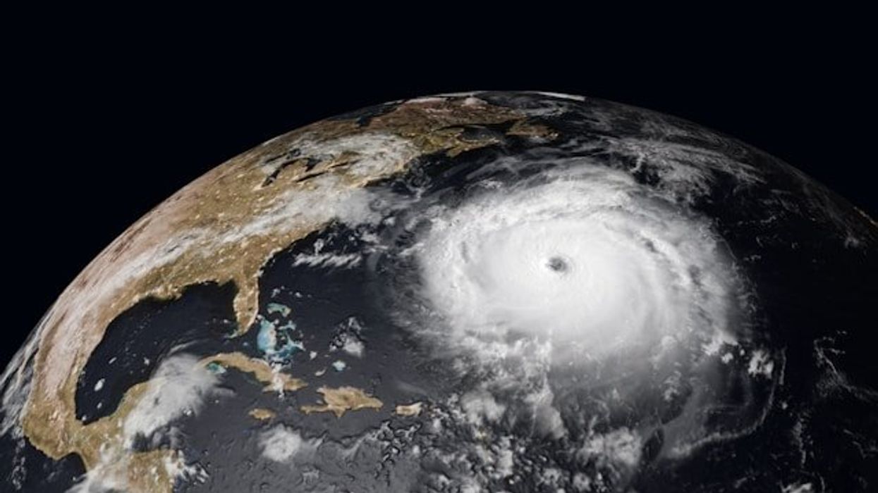 A satellite photo of a hurricane off the east coast of the United States.