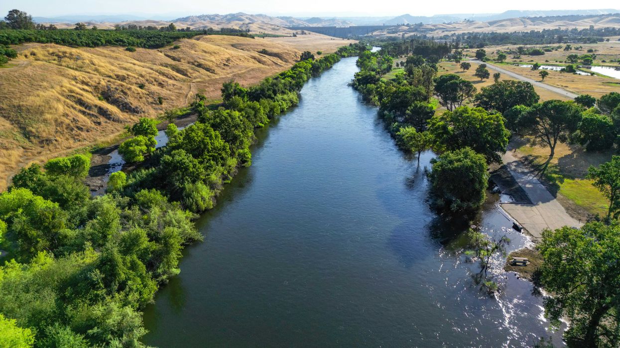 photo of Fresno County leads California in PFAS pesticide use image