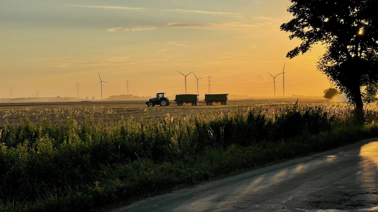 photo of Trump’s anti-renewable energy spree threatens a vulnerable Republican in wind-rich Iowa image