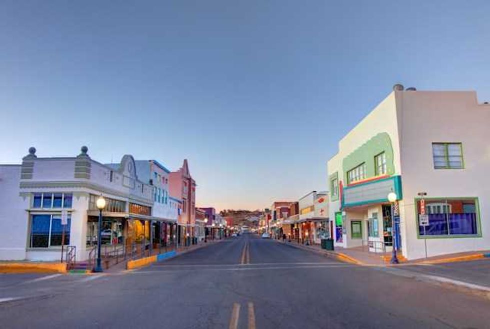 New Mexico off track for 2030 greenhouse gas goal, environment official says