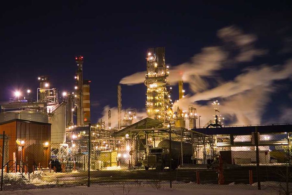 The Shell cracker’s pollution exceeds permits with no new fines