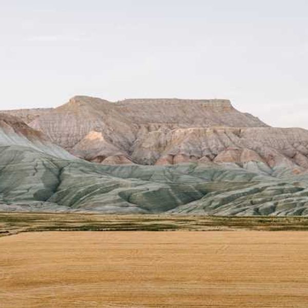 A view of mountains in the Badlands National Park