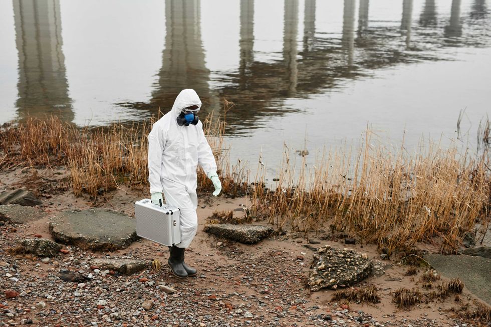 Toxic water spills pollute Britain's waterways every 90 minutes