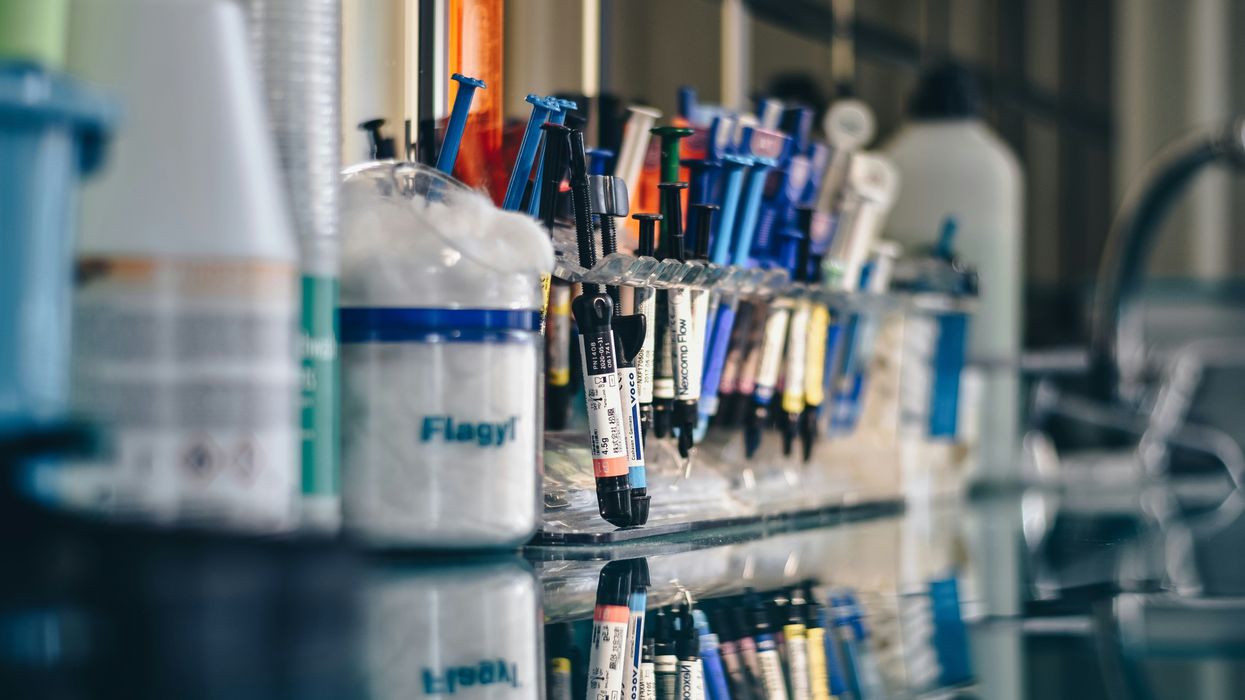 a workstation with single-use plastic medical products