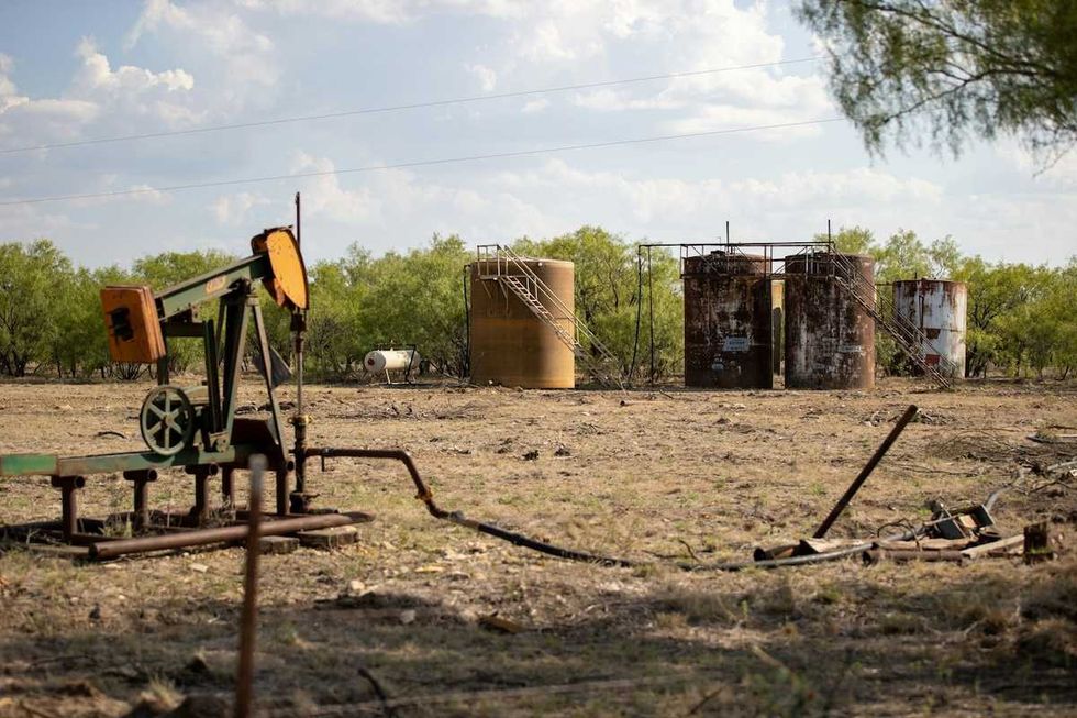 Low-Producing Oil Wells in Texas Cause Headaches for Landowners