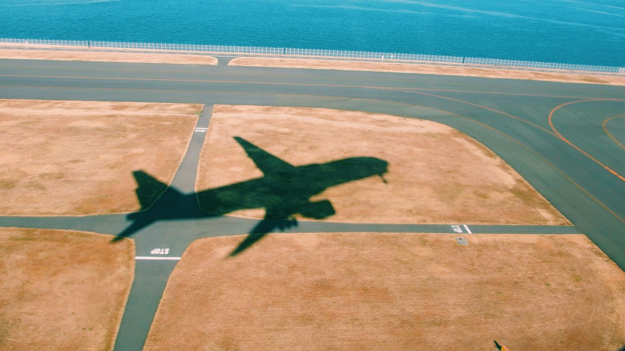 Fat, sugar and trash may all fuel planes by 2050