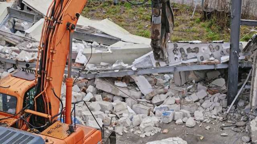 Army Corps done demoing homes built on radioactive contamination in Missouri