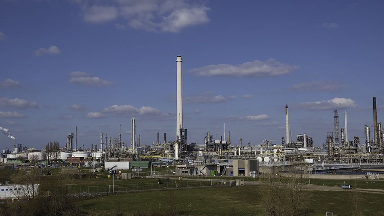 An vast industrial complex on a sunny day.