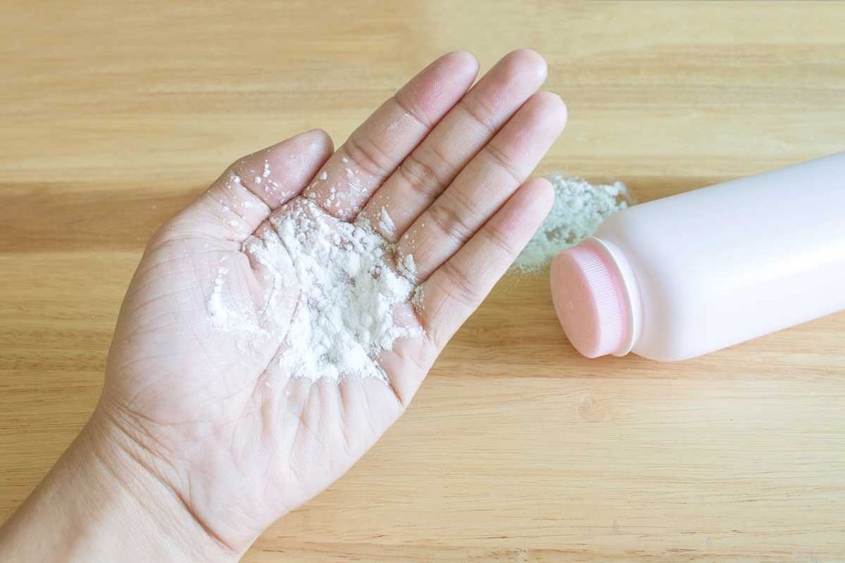 FDA pulls plan to test talc-containing cosmetics for asbestos