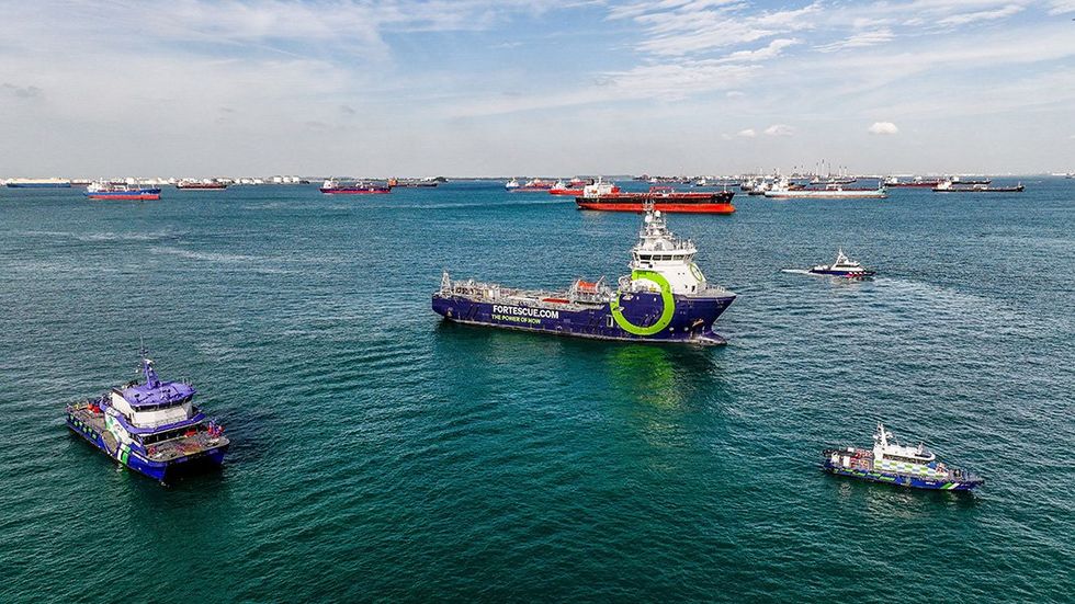 barcos en el puerto de Singapur