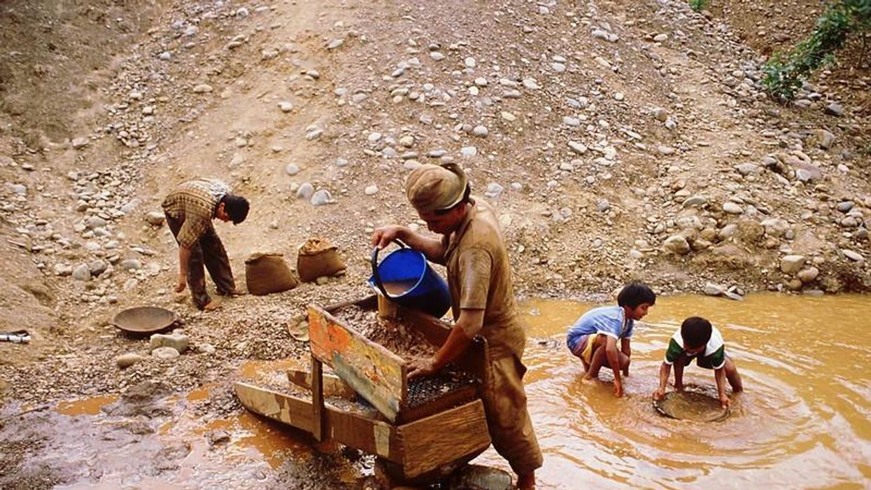 Bolivia gold mining & mercury pollution