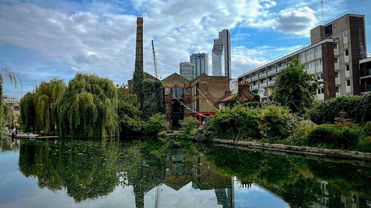 Buildings adjacent to a waterway, London, UK