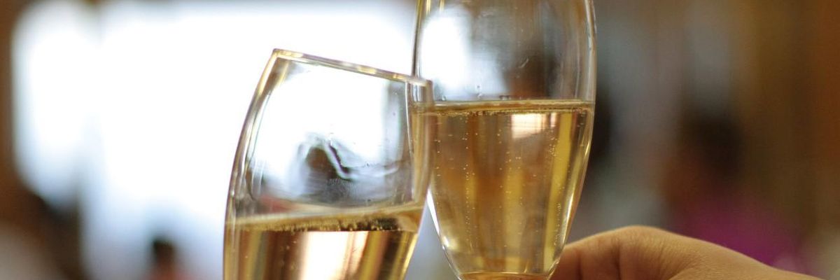 champagne new year