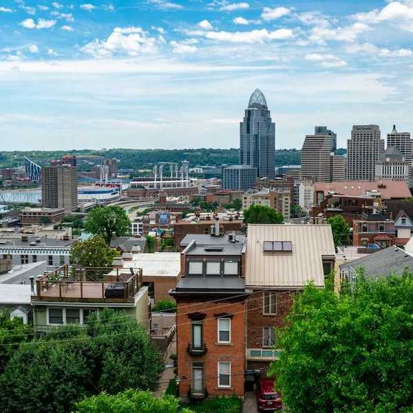 Cincinnati, Ohio, daytime cityscape