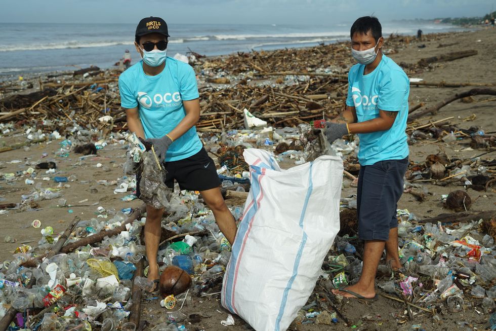 contaminaci\u00f3n pl\u00e1stico playa