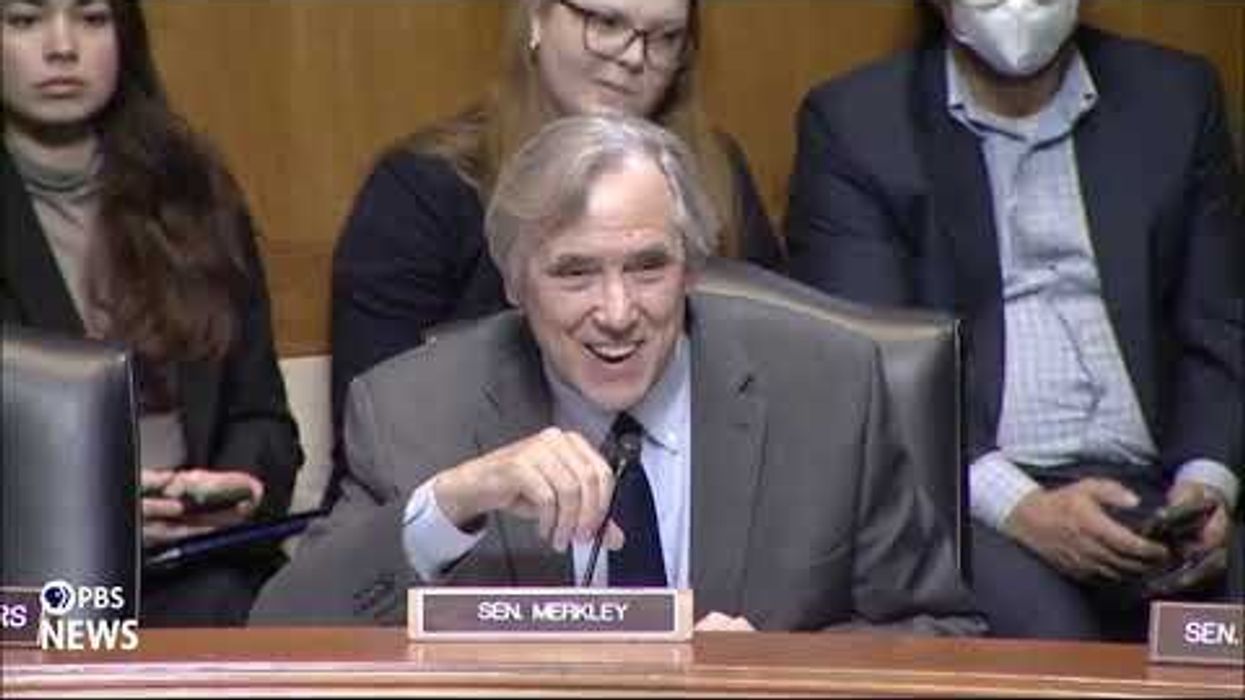 Sen. Merkley questions Lee Zeldin about plastic pollution in EPA confirmation hearing