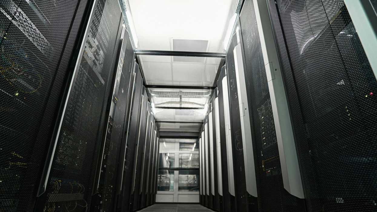 Data center servers