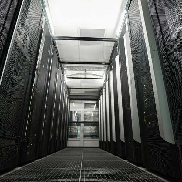 Data center servers