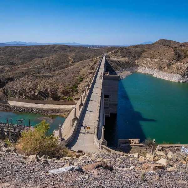 Elephant Butte dam on the Rioi Grande river, New Mexico
