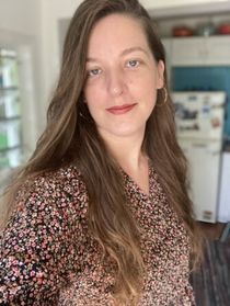 Suzanne Carlson