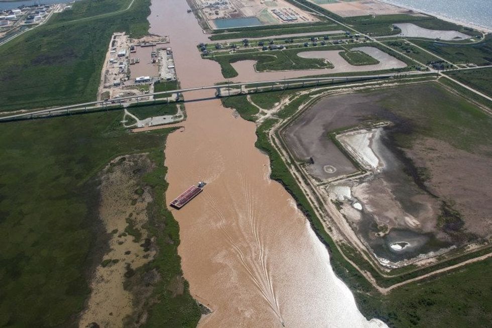 Dirtying the Waters: Texas ranks first in violating water pollution rules