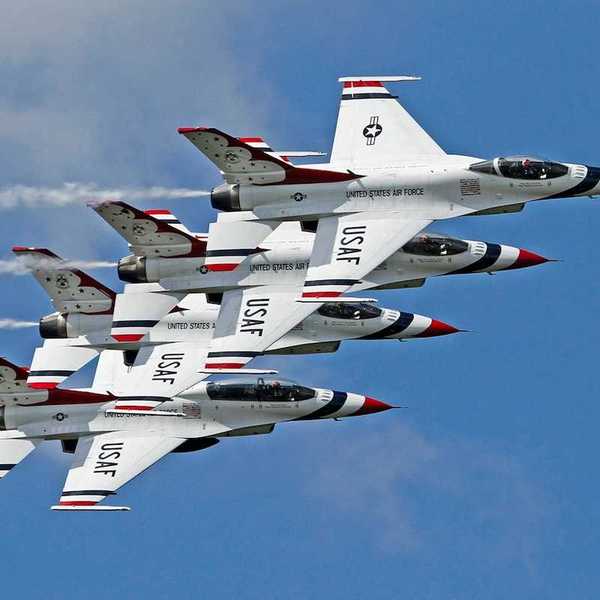 Four USAF Thundrbirds flying in close formation at the Tico Warbird Airshow, Titusville, Florida.