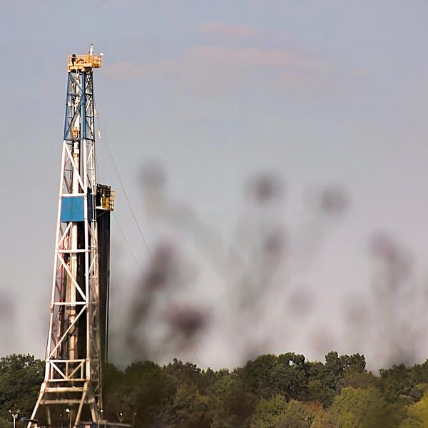 fracking drill rig