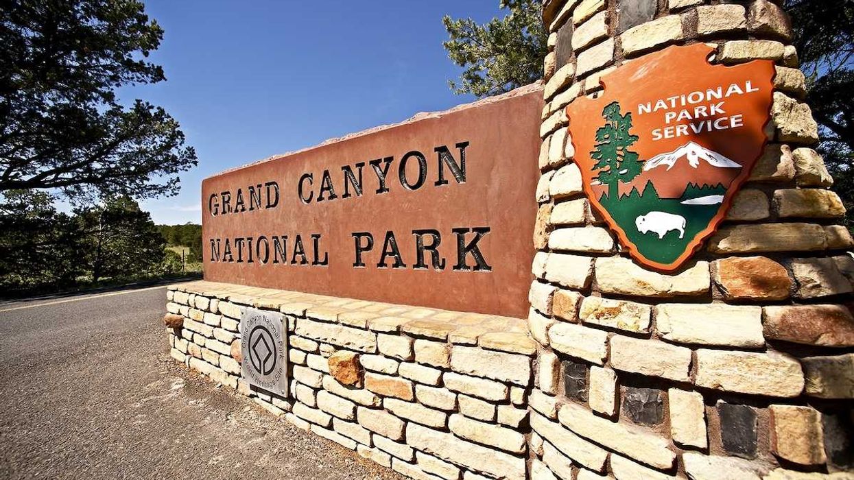 Grand Canyon Entrance Sign. National Park Service Information.