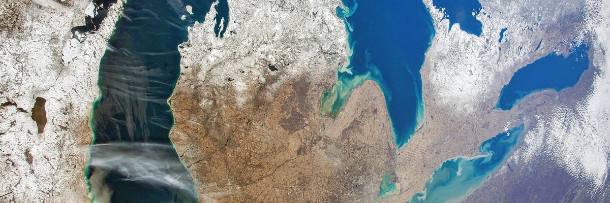 Great Lakes pollution