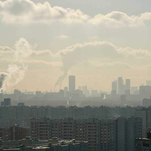 Hazy, smoggy, smoky, urban cityscape