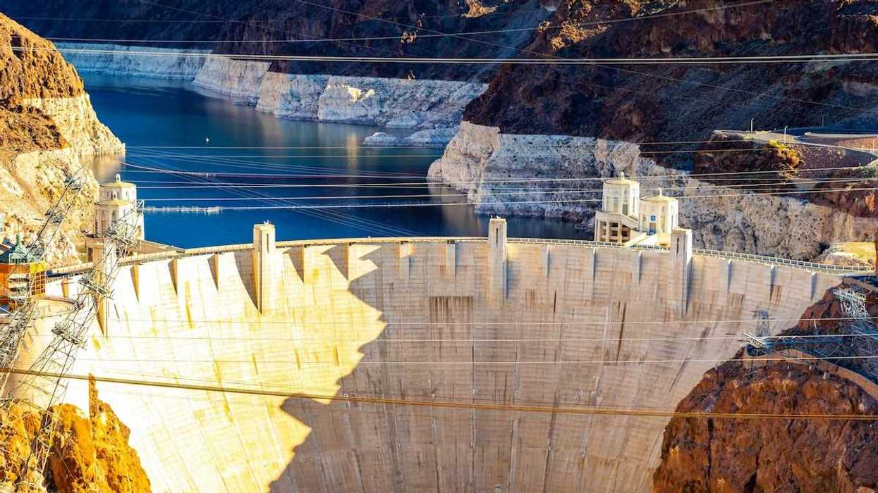 Hoover dam on the Colorado River showing the "bathtub ring" indicative of low water levels