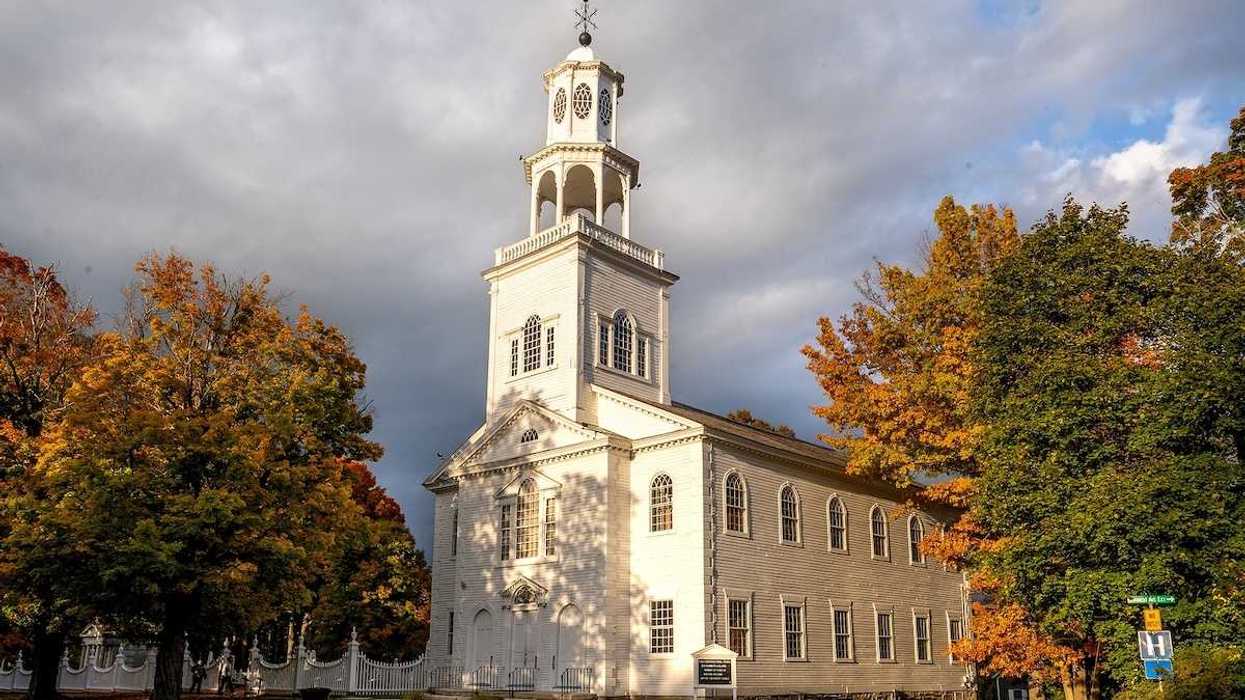 Horizontal view of Vermont's first Protestant church, the "Old First" Congregational Church in Bennington, Vermontt