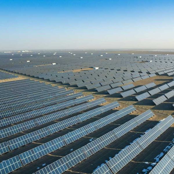 Huge solar array in Dunhuang, China
