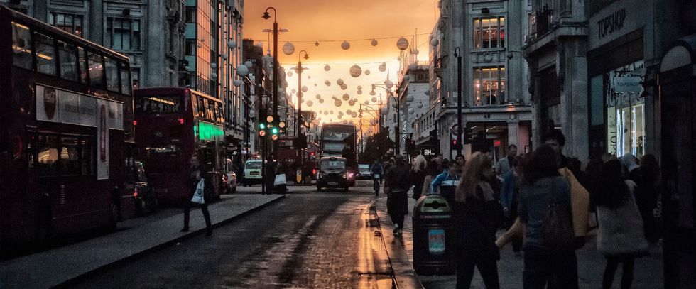 Air pollution cancels out the health benefits of a stroll in the city