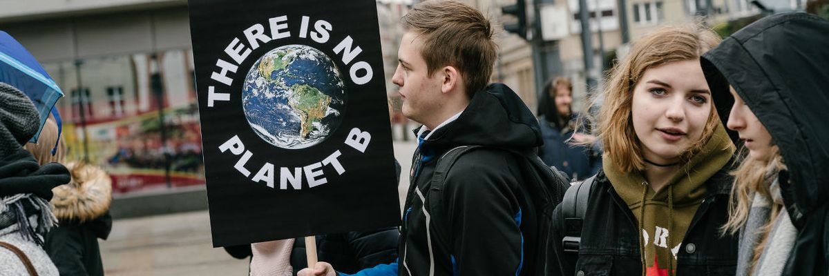 Peter Dykstra: Running in place