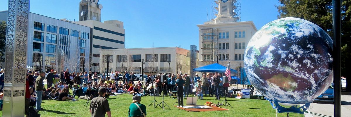 Together, we make mud