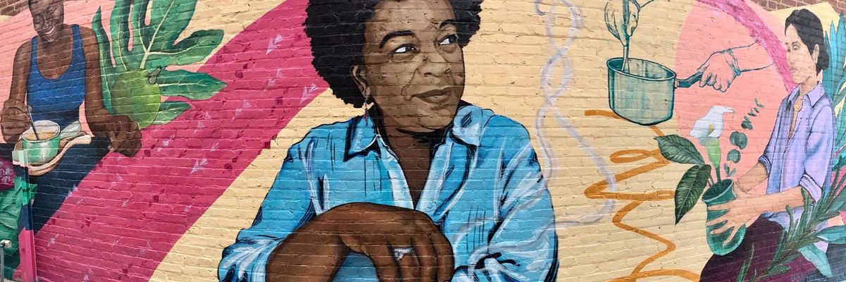 Más allá del café y los condominios: Familias negras y marrones desplazadas y borradas