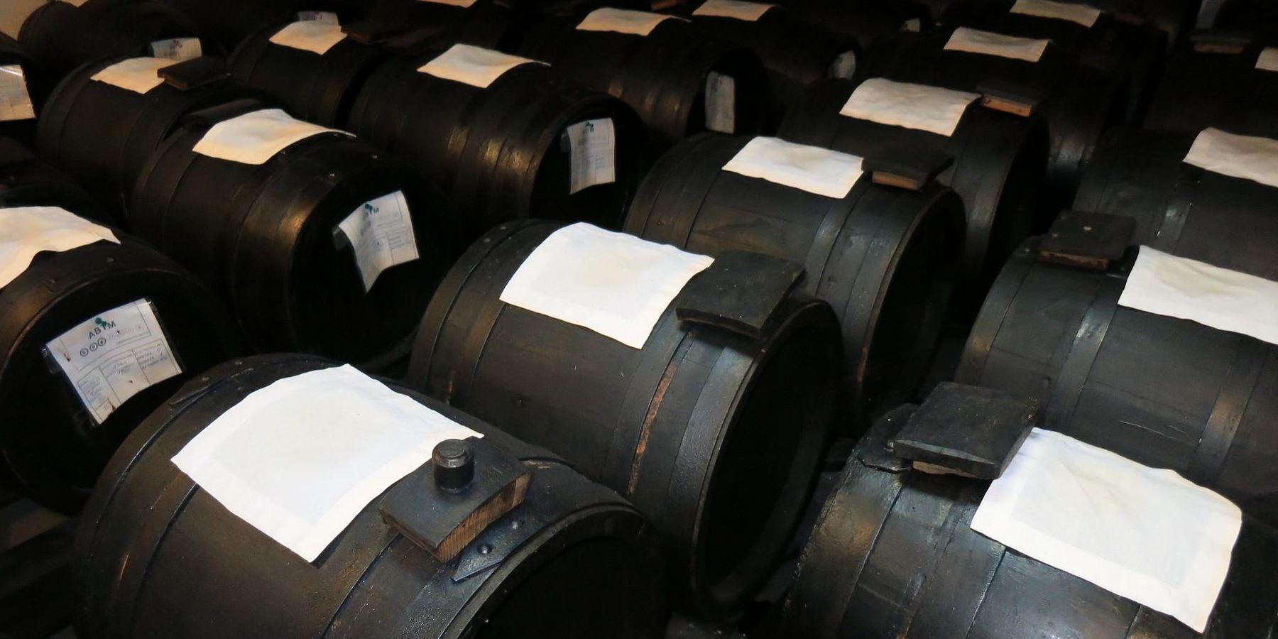 Special Report: Some vinegars - often expensive, aged balsamics - contain a big dose of lead