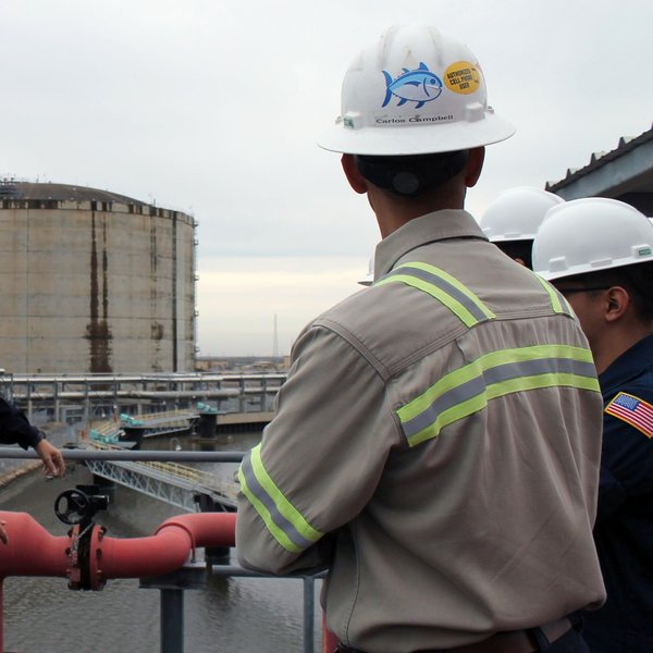 Amid LNG’s Gulf Coast expansion, community hopes to stand in its way