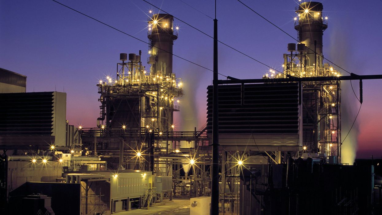 Energy leaders stand by natural gas despite global shift