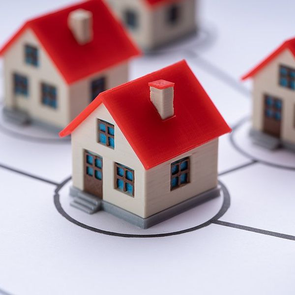 Fighting for greener homes despite HOA restrictions