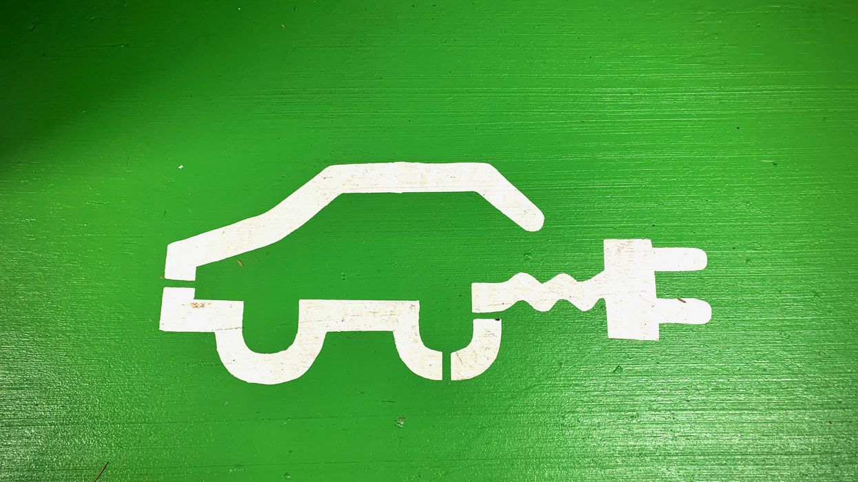 Electric car charging stations fall behind growing demand