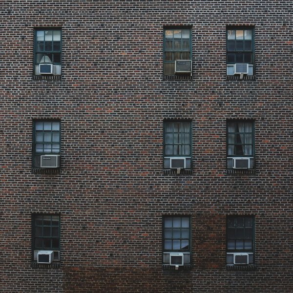 Many struggle with extreme heat in homes without air conditioning