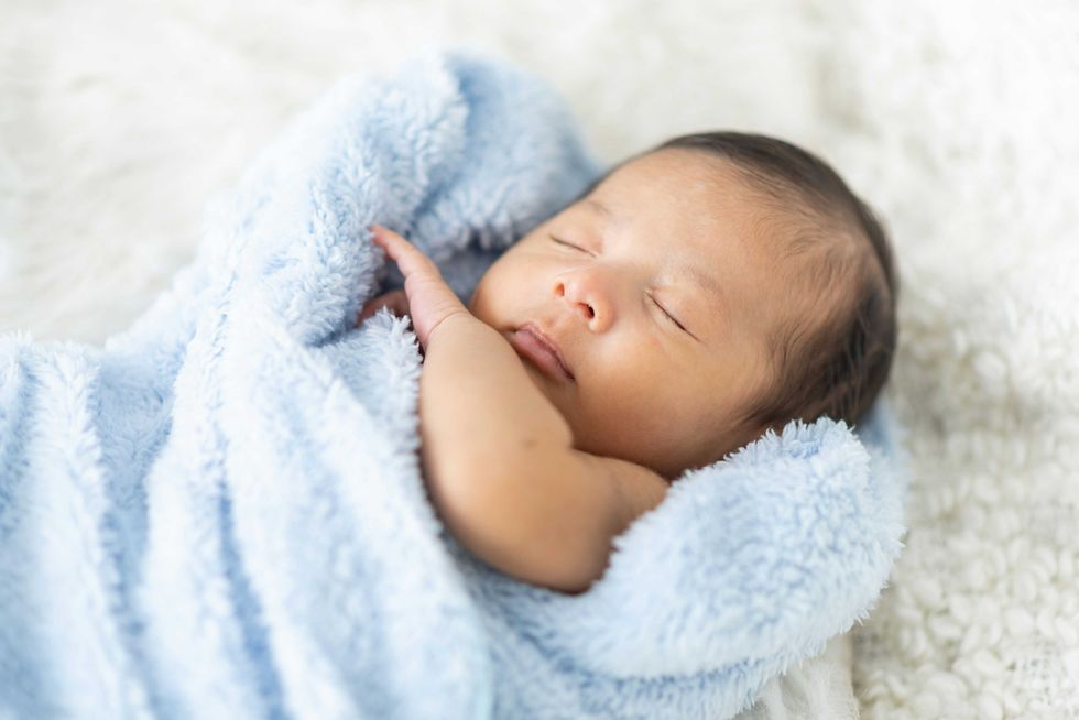 Exposure to supposedly “safer” phthalate substitute during pregnancy linked to smaller newborns